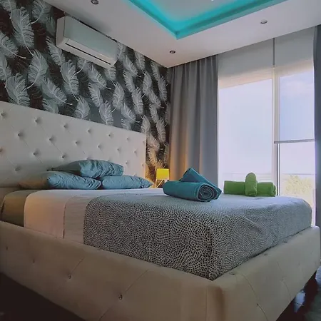 Passion Hotel 4*